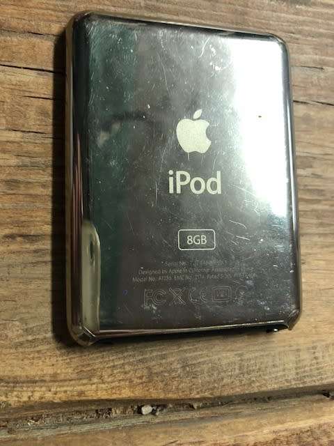 Apple iPod Nano Black 8GB