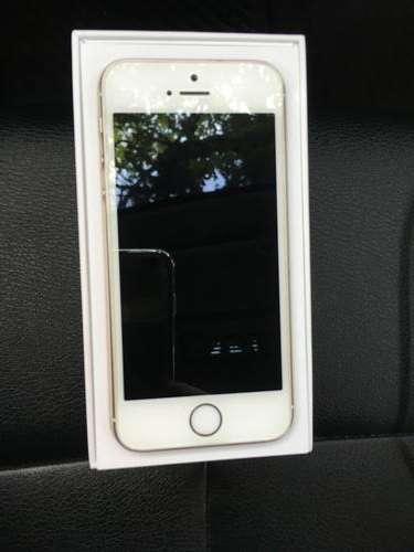 iPhone 5s GOLD 16GB **excellent condition**