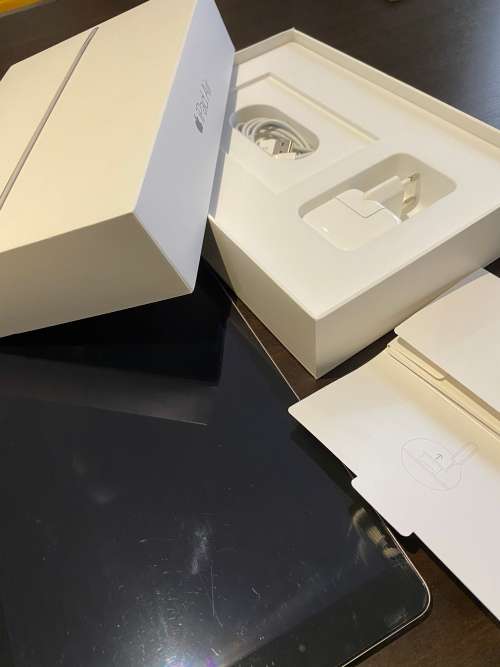 Apple iPad Air 2 WiFi + Cellular 64GB + cover