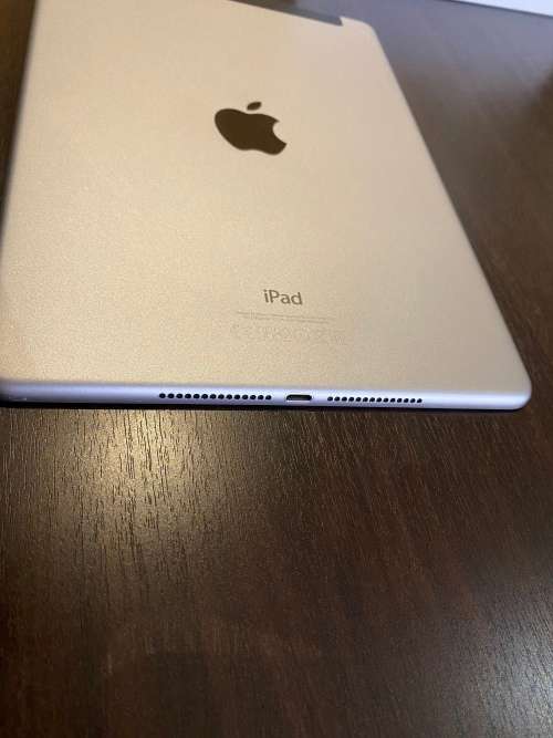 Apple iPad Air 2 WiFi + Cellular 64GB + cover