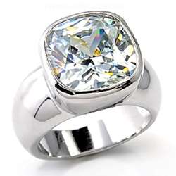 SIZE 7- CLEAR SIMULATED DIAMOND RING