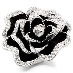Size 8 - GORGEOUS ROSE AUSTRIAN CRYSTAL COCKTAIL RING