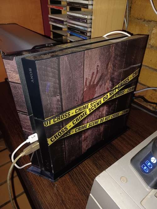 PS4 - Great Condition - 512 Gig SSD !!!!