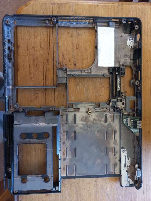 Fujitsu Lifebook t730 for parts