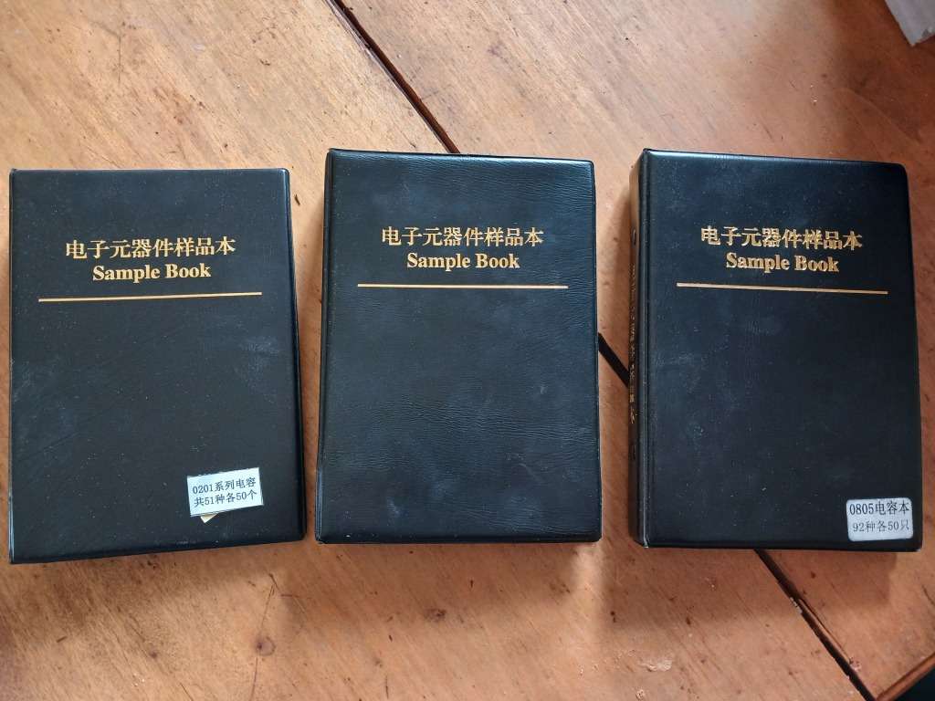 Capacitor 805  201  and 402 resister sample books