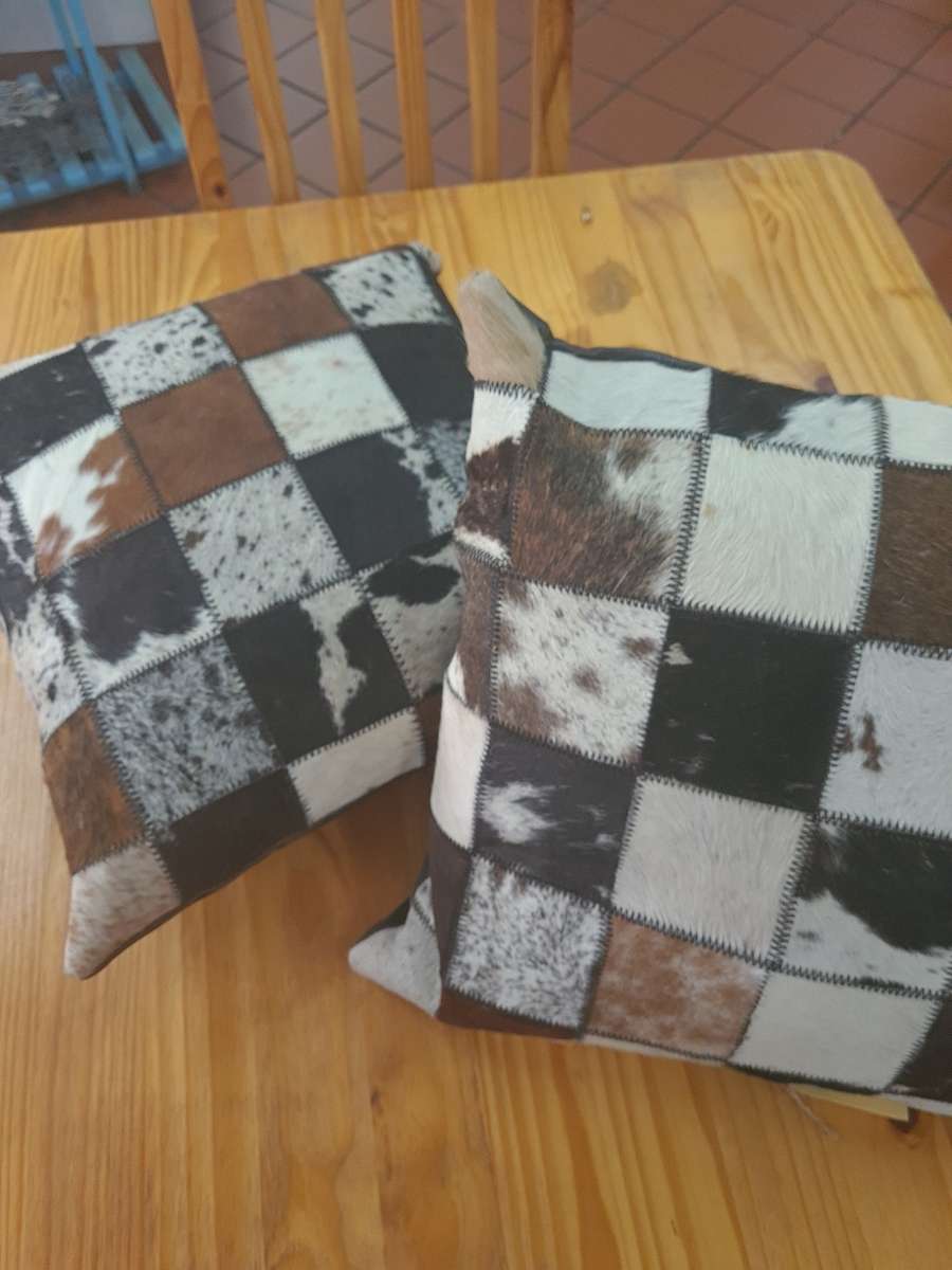 Nguni hide pillow