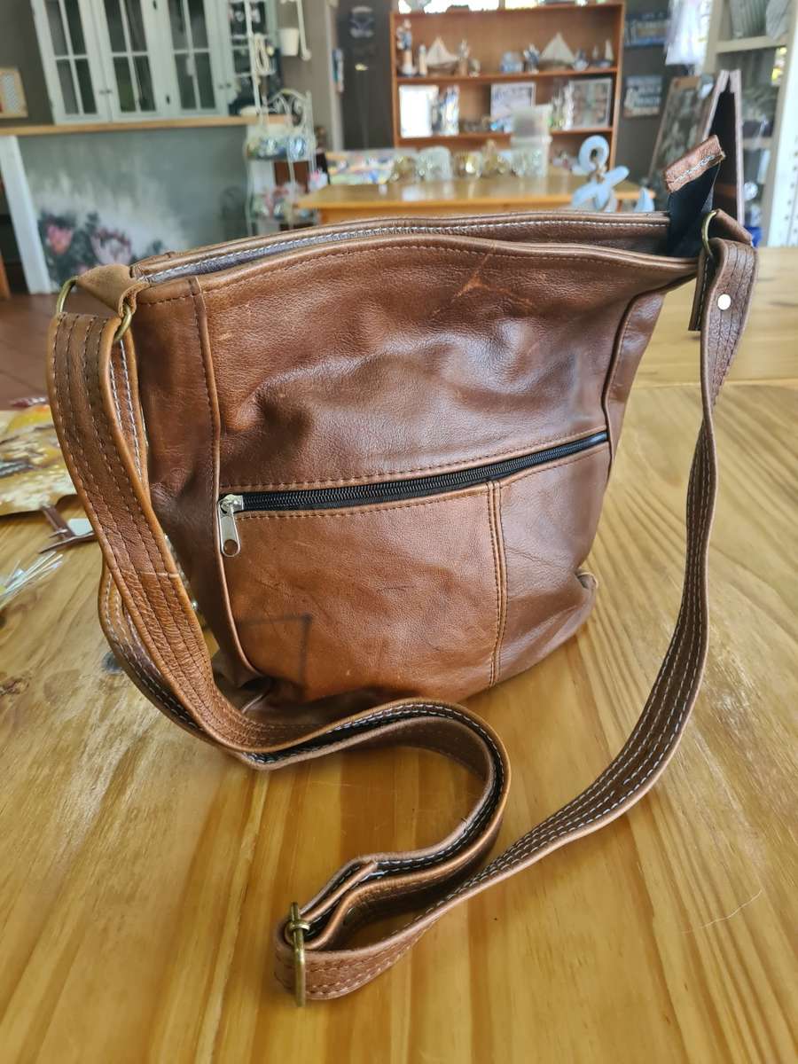 Genuine leather handbag