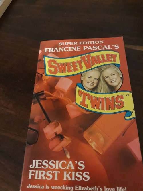A Super Cool Sweet Valley University and High Book Collection