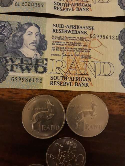 A Stunning Lot of SA Notes and Coins in EXCELLENT Condition!
