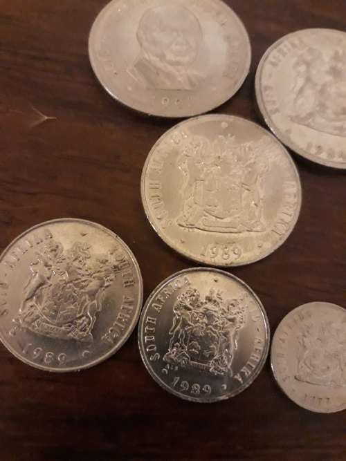 A Stunning Lot of SA Notes and Coins in EXCELLENT Condition!