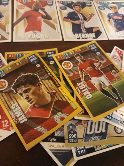 FIFA 365 Trading Cards - MASSIVE LOT!