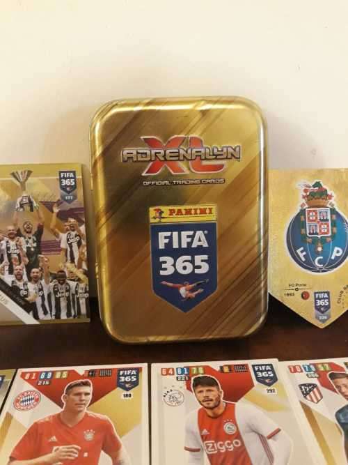 FIFA 365 Trading Cards - MASSIVE LOT!