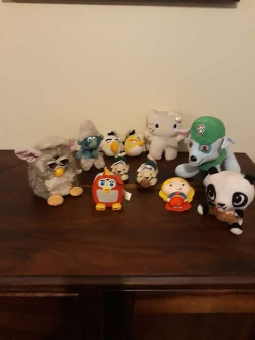 Original Furby, 1983 Smurf and MORE!
