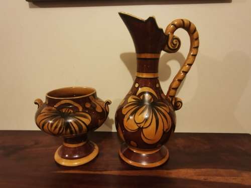 Made in Hawaii - Stunning Pottery Planter Set