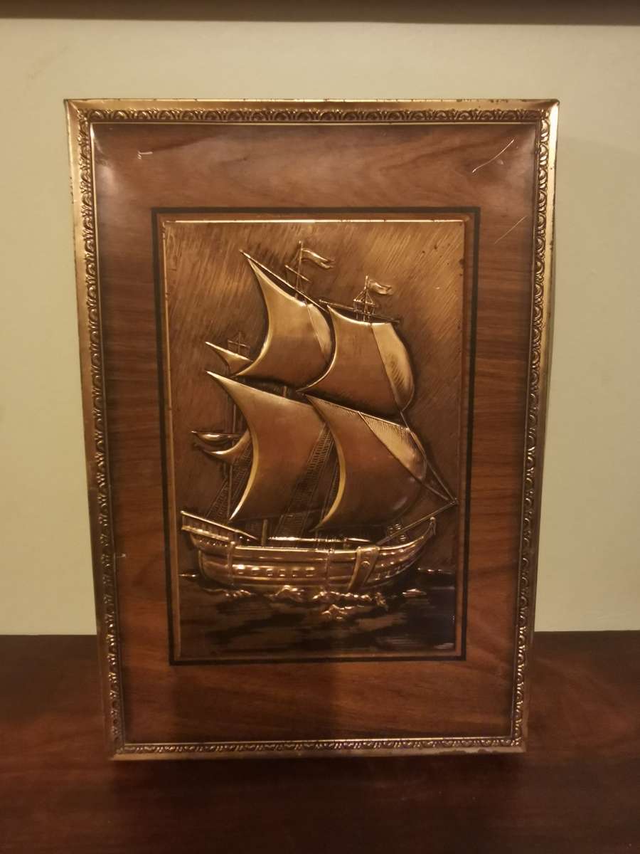 Large Vintage Tin with a Ship 25x35cm