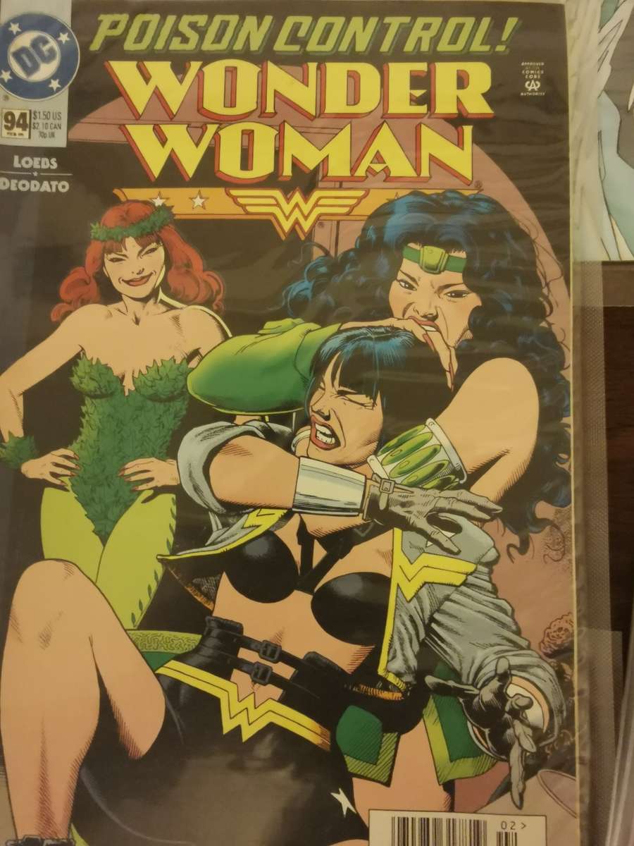 Wonder Woman Comic Book Collection from the 90`s