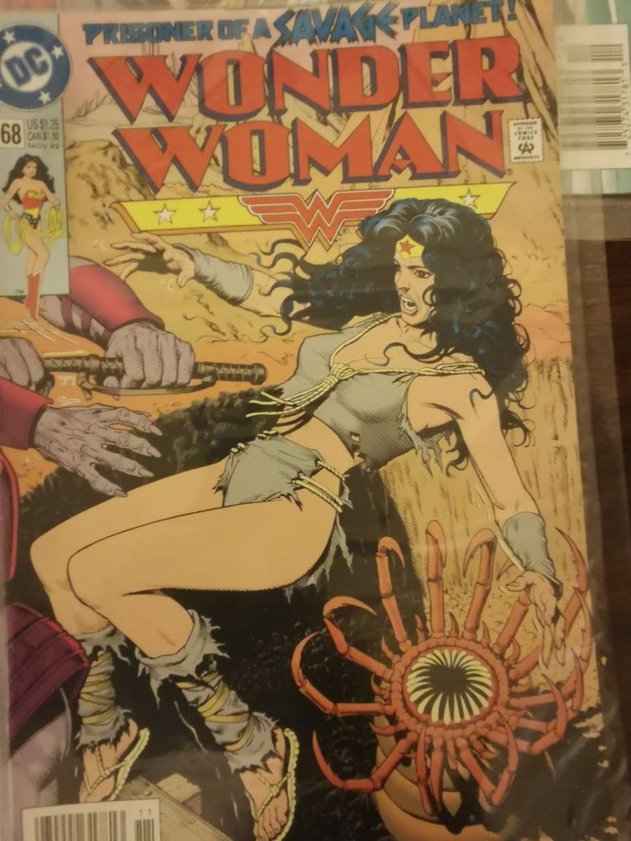 Wonder Woman Comic Book Collection from the 90`s
