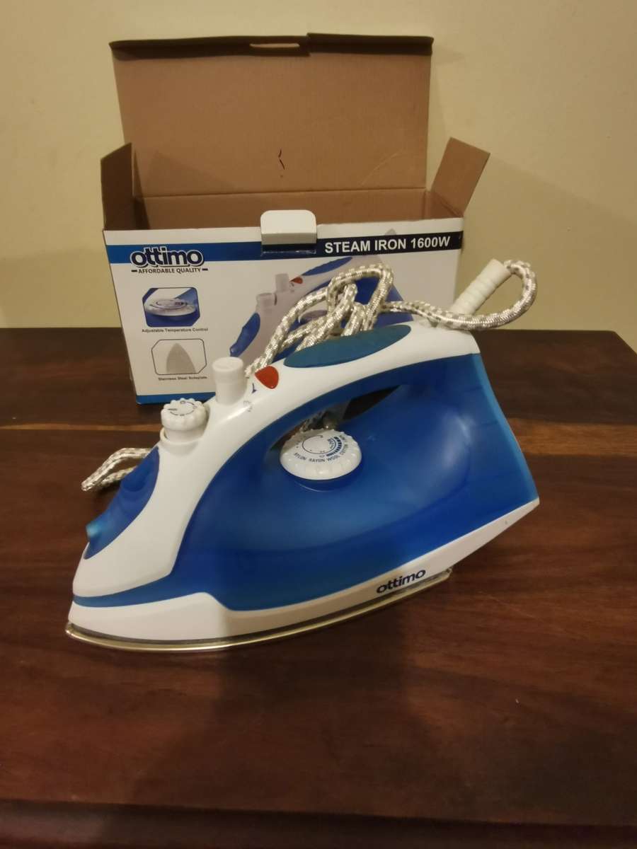 1600w Ottimo Steam Iron