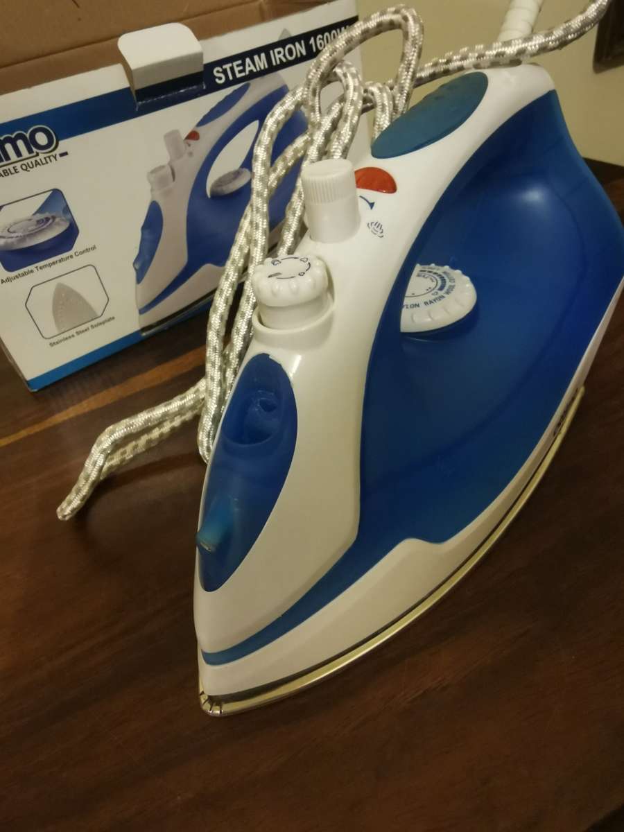 1600w Ottimo Steam Iron