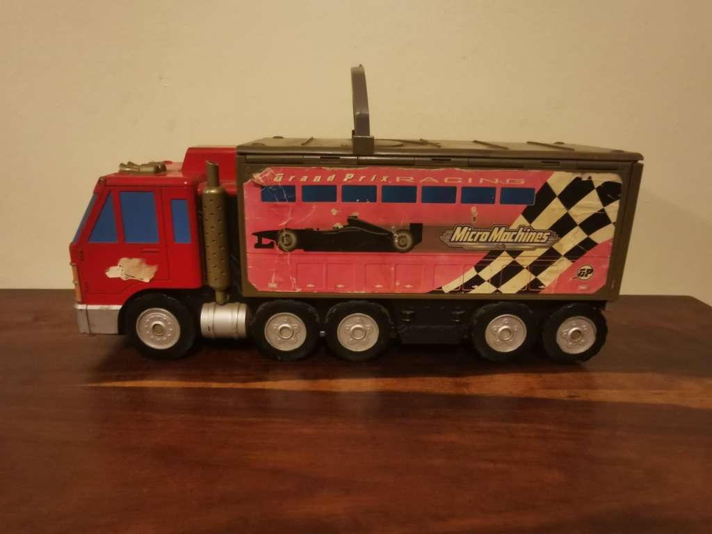 Micro Machine Grand Prix Truck with Cars