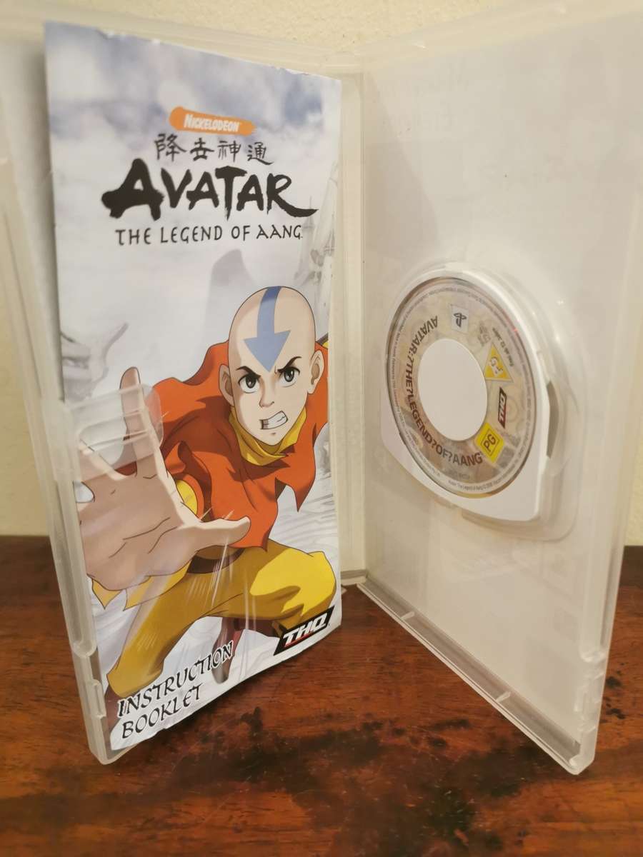 Avatar the Legend of Aang on PSP with Booklet