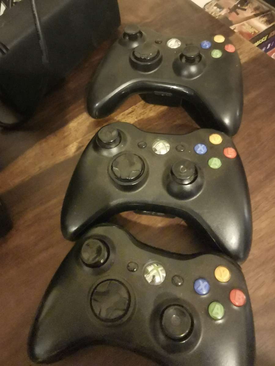 For Spares or Repairs - Xbox 360 plus extras