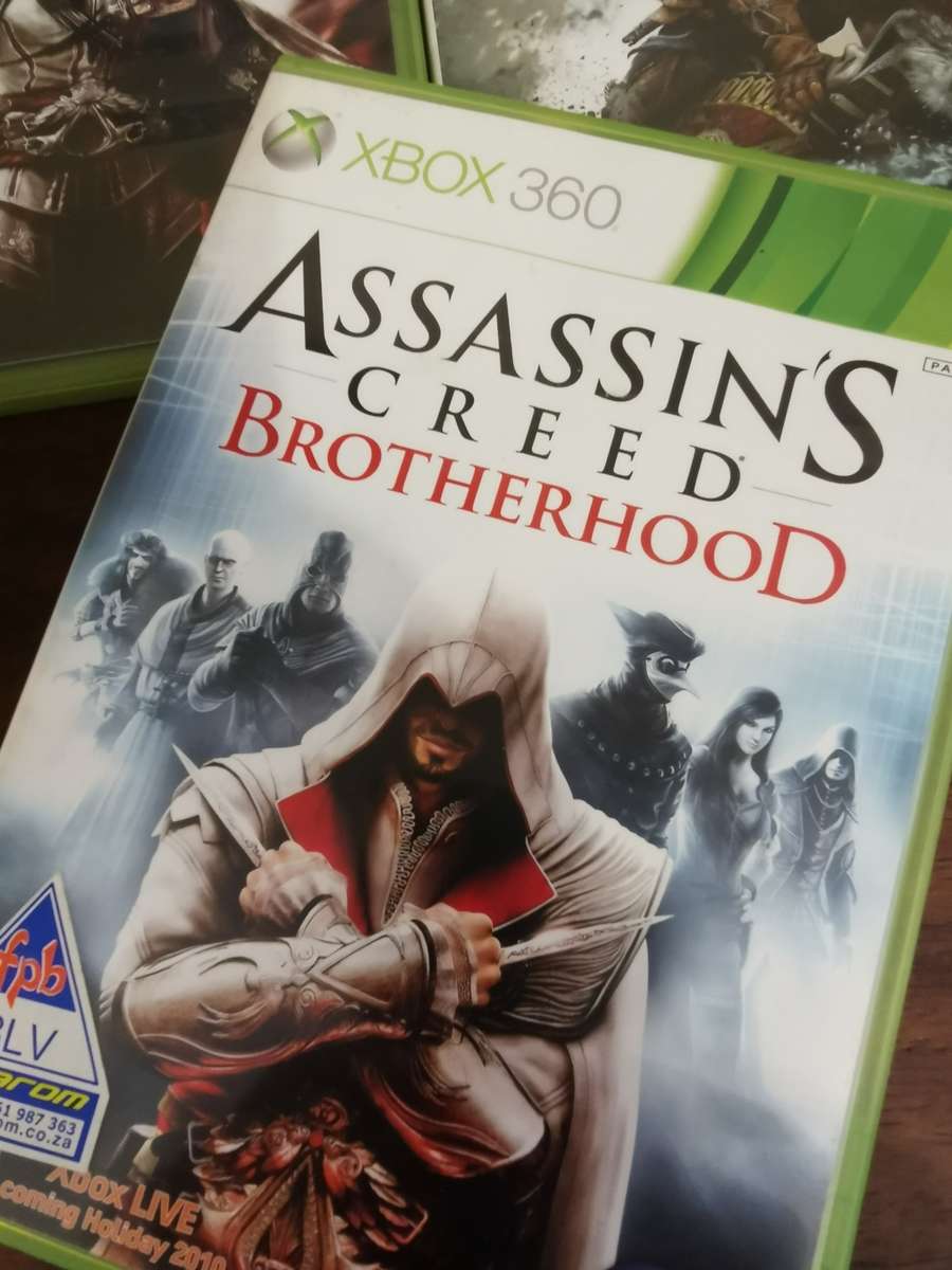 Assassin's Creed Collection for Xbox 360 Complete with Booklets