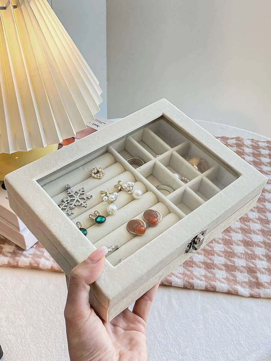 High-Looking And Convenient Jewelry Storage Box