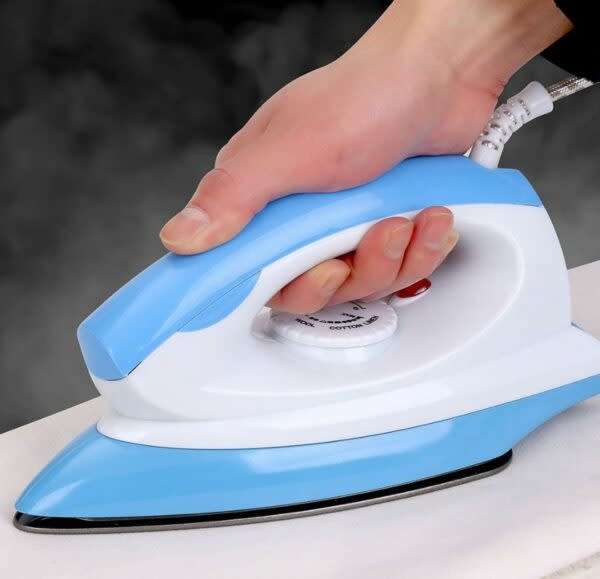 Non-Stick Soleplate 2400W Steam Iron