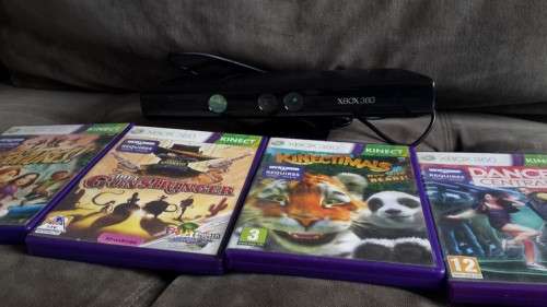Xbox 360 Kinect Sensor + 4 Games