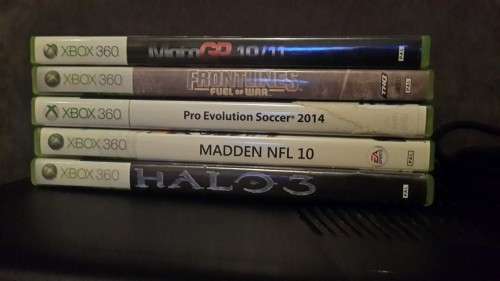 Xbox 360 Slim 250GB + 5 Games