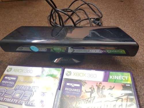 Xbox 360 Kinect Sensor + 2 Games