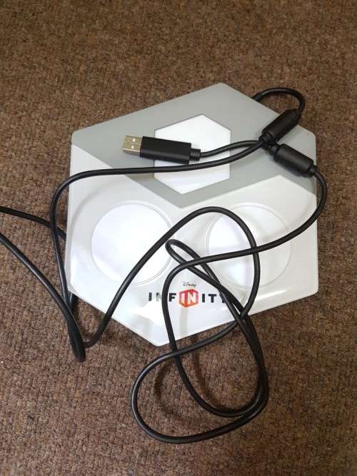 Disney Infinity + Portal Wii