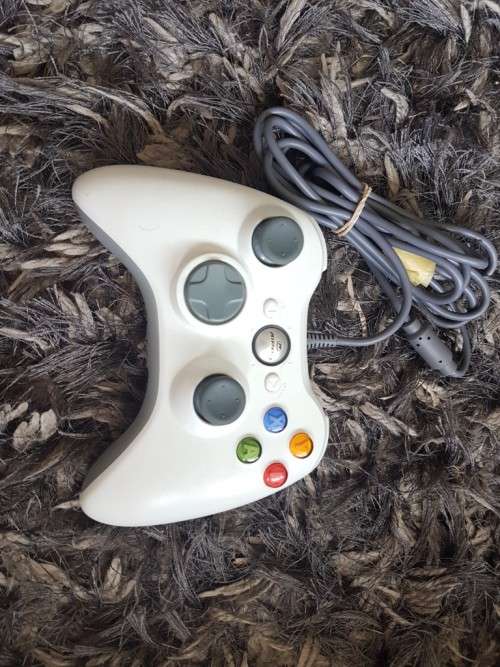 Wired Rippa White Controller for XBOX 360