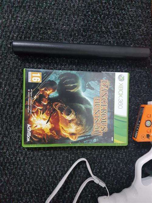 Dangerous Hunts 2011 + Top shot Elite Gun + Sensor XBOX 360