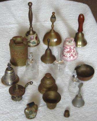 A lot of Bells, and other brass items from a collection of brass smalls.