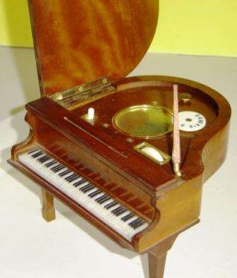 Transistor Radio built into a micro-miniature Grand Piano