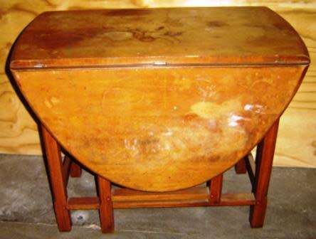 Vintage Oval drop side Dining Room Table