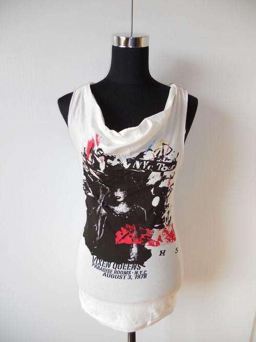 SEXY TOP - BRAND NEW - BID FROM R1!