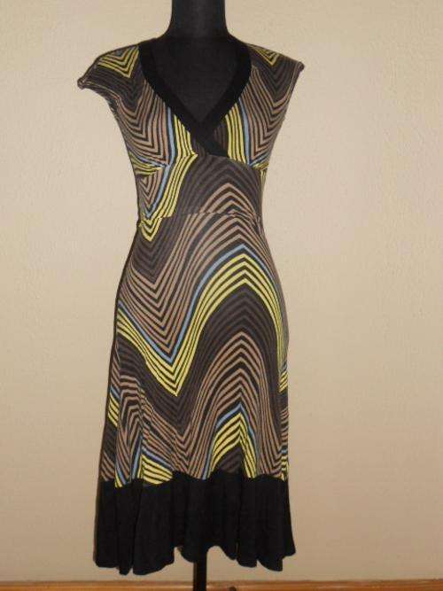 Ginger Mary Dress - Size 28 - Bargain! BID FROM R1!