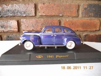 1941 Plymouth - Signature - 1:32 Blue