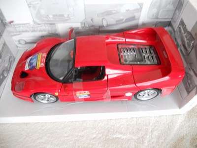 Ferrari F50 - 1:18 Hot Wheels 60th Birthday Edition
