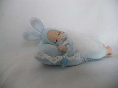 Baby Boy - Musical baby lying on pillow - Blue