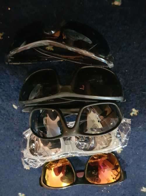 Lucky Box, Company closed down all goods working when removed