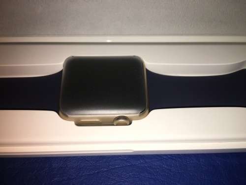 BLACK FRIDAY !!! APPLE WATCH 42MM 1ST GEN - GOLD + NAVY SPORT BAND - BRAND NEW+ WARRANTY !!!
