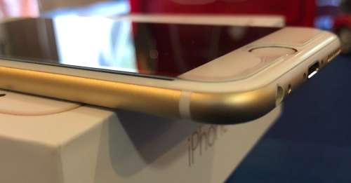 APPLE iPHONE 6S 64GB - GOLD - IN BOX - EXCELLENT CONDITION