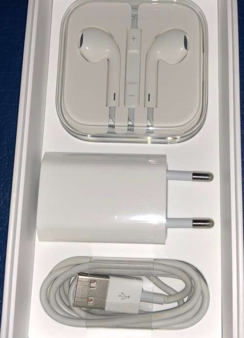 APPLE iPHONE 6S 64GB - GOLD - IN BOX - EXCELLENT CONDITION