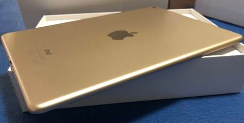 APPLE IPAD AIR 2 - A1566 - 16GB WIFI GOLD - DEMO - LIKE NEW + WARRANTY !!!