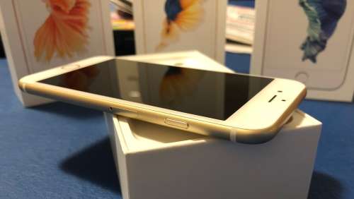 APPLE iPHONE 6S 64GB - GOLD - IN BOX - GOOD CONDITION