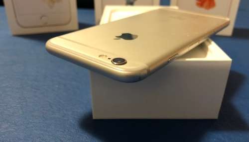 APPLE iPHONE 6S 64GB - SILVER - IN BOX - GOOD CONDITION